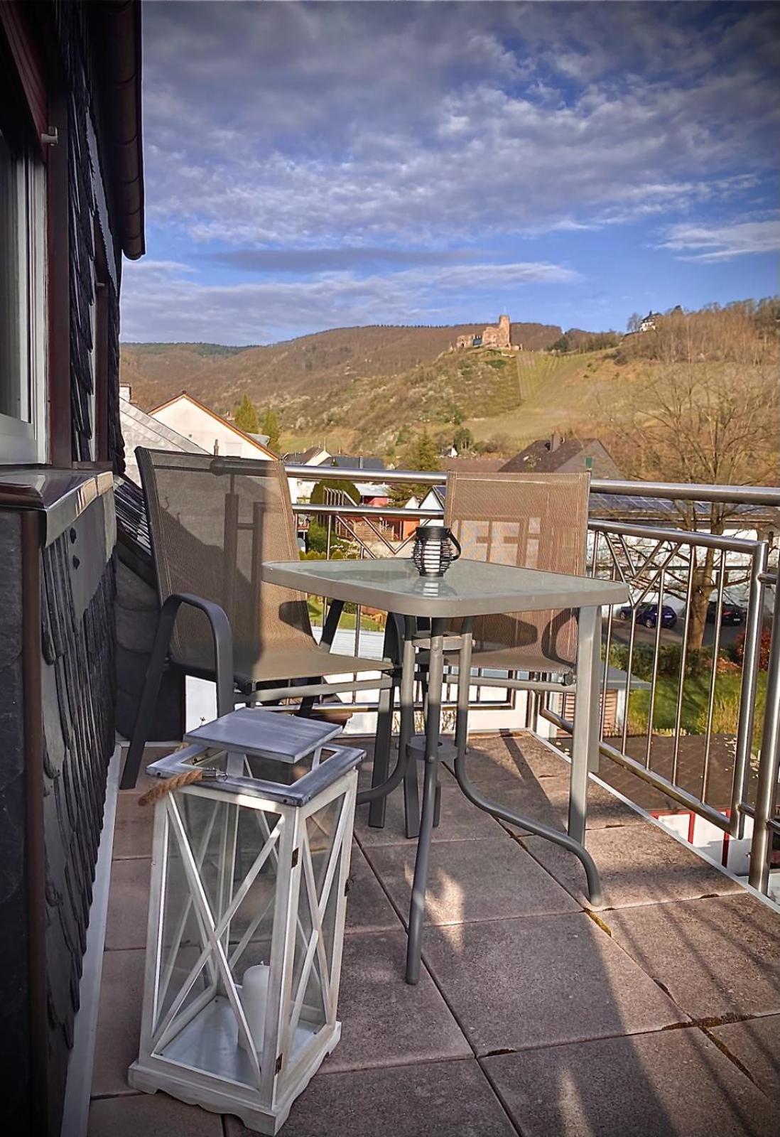 Ferienwohnung Sonnen - Terrasse Bernkastel-Kues Ngoại thất bức ảnh